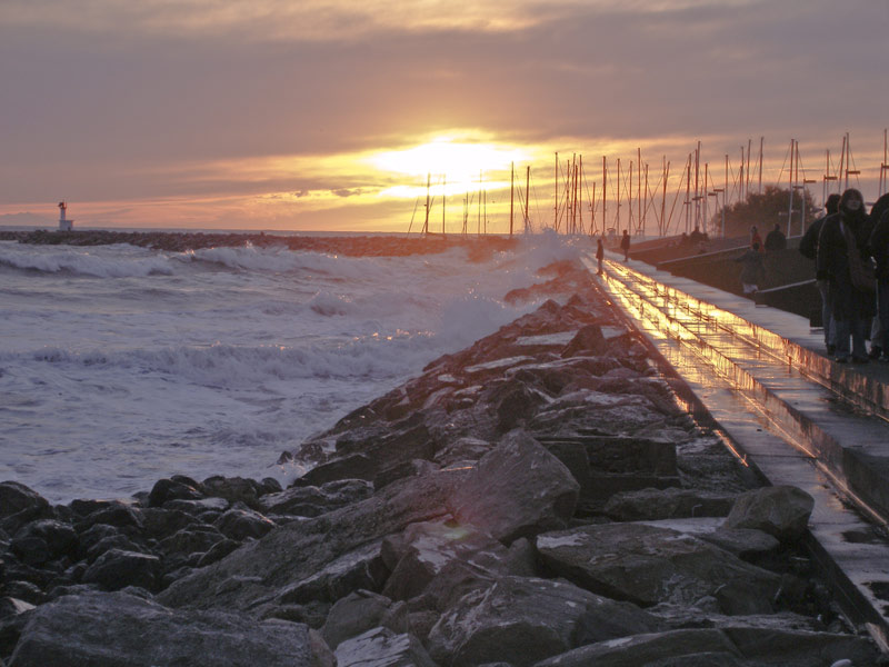 La mer à Montpellier Vagues_2008_4